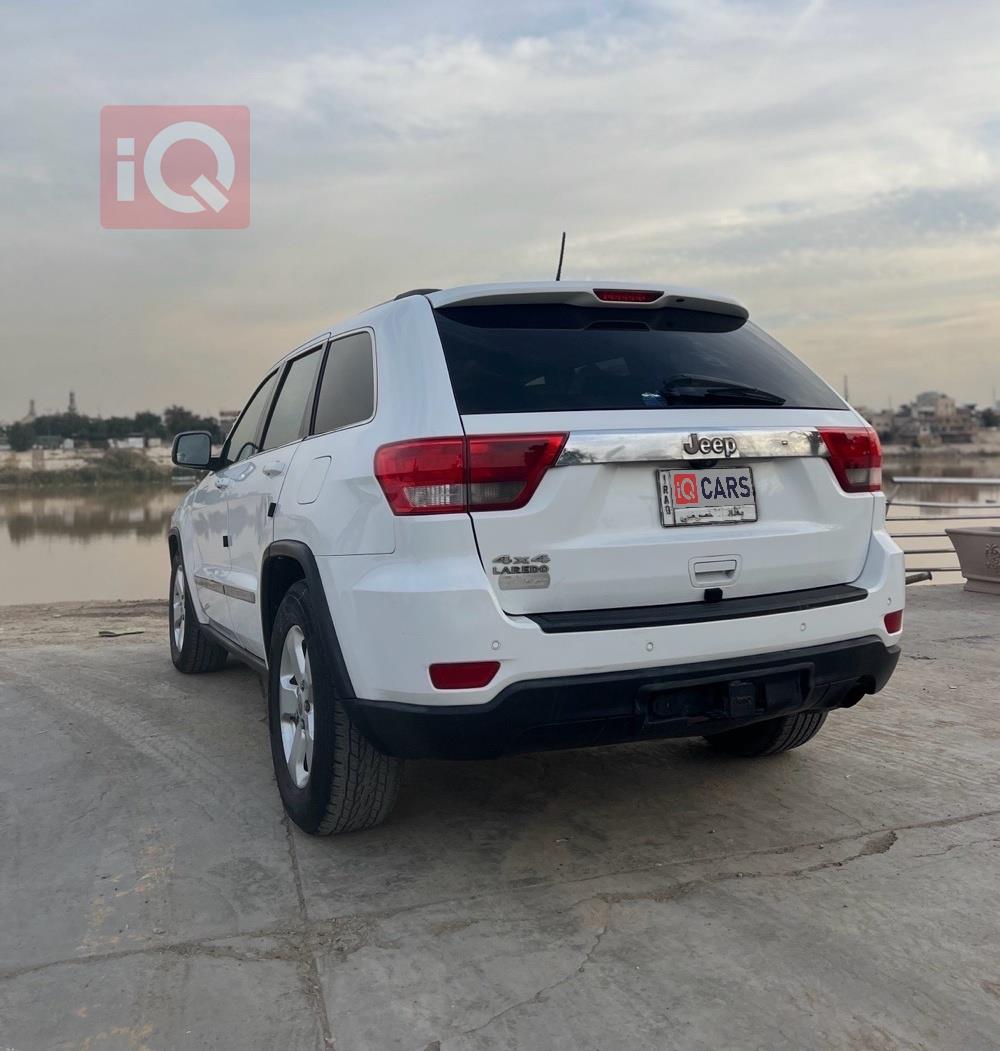 جيب جراند شيروكي